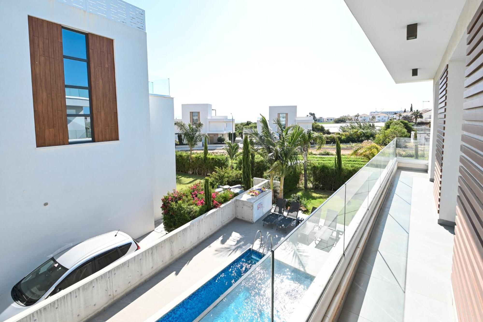 By The Beach Villa 12 بروتاراس المظهر الخارجي الصورة