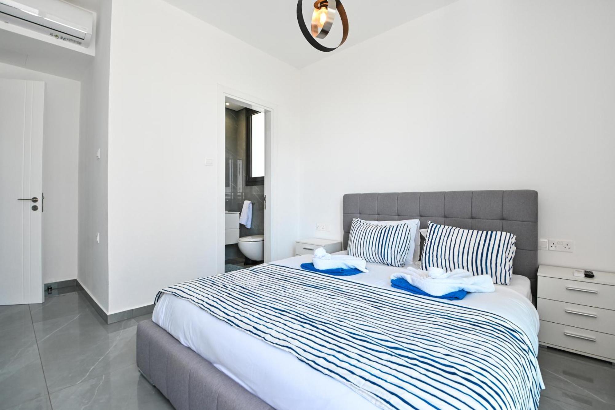 By The Beach Villa 12 بروتاراس المظهر الخارجي الصورة